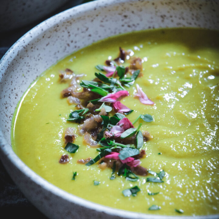 Golden Cauliflower Soup with Bacon