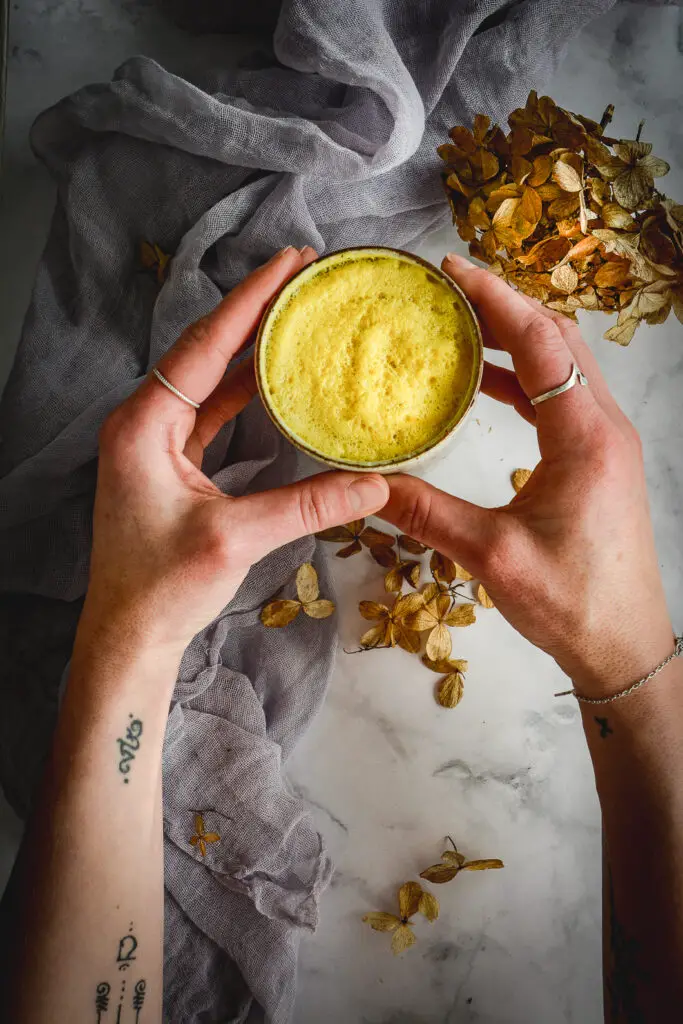 Anti-Inflammatory Turmeric Ginger Latte - Calm Eats