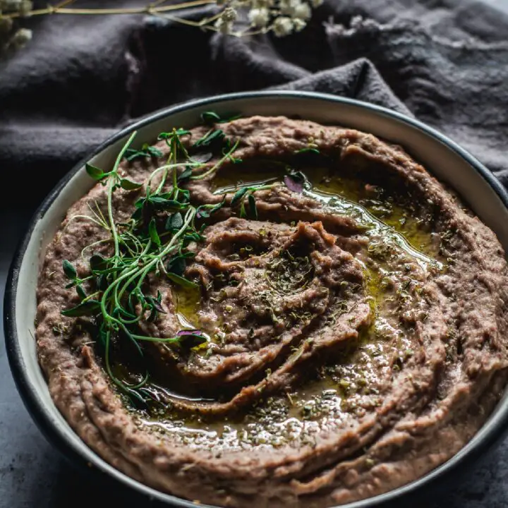 Quick And Simple Adzuki Bean Hummus With Lemon Honey