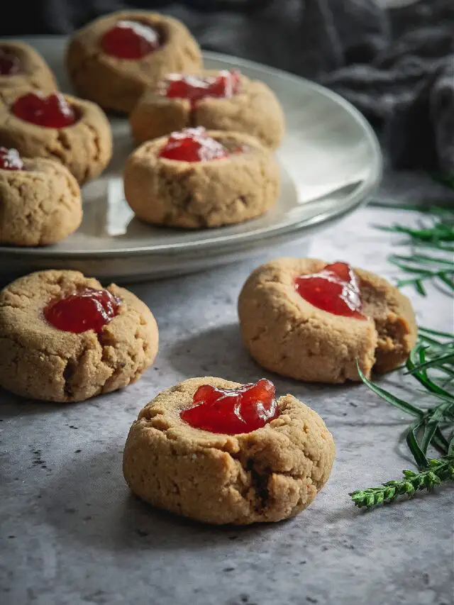Almond Flour Peanut Butter Cookies