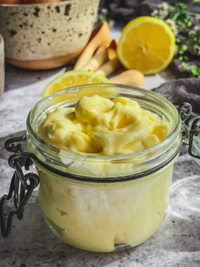 2 Minute Easy Homemade Mayo