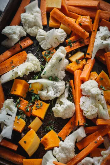 Easy Lunch - Roasted Vegetable Quinoa Salad - Calm Eats