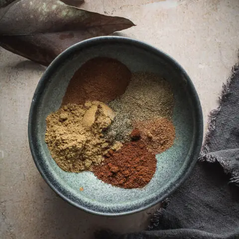 2 Minute Easy Homemade Garam Masala Spice Mix