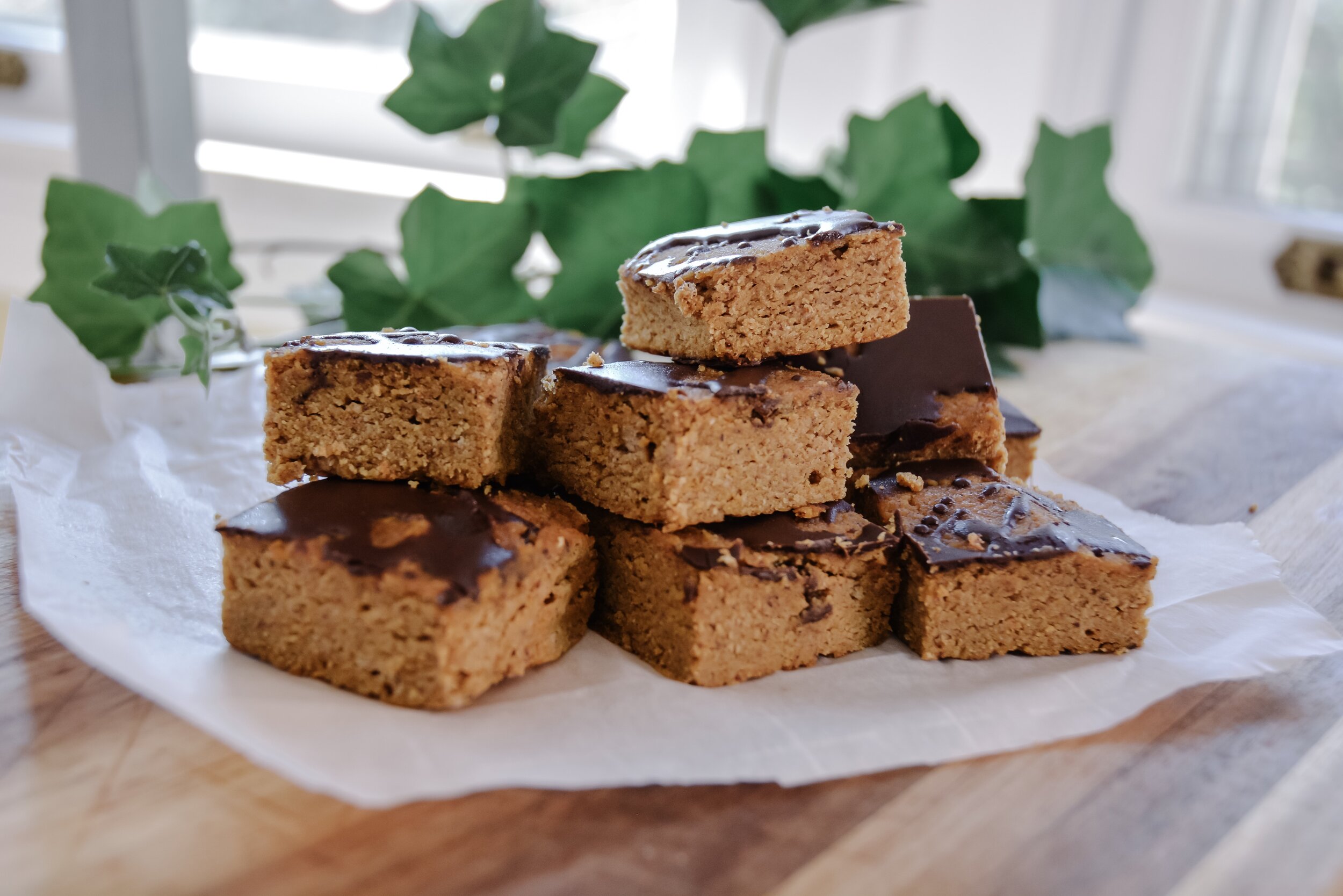  pumpkin bars on table